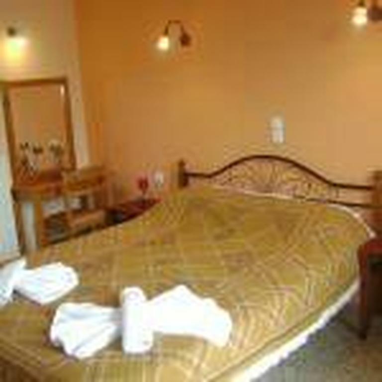 Adonis Beach Hotel 이라클리온 외부 사진